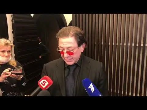 Нажми и смотри Нажми и смотри