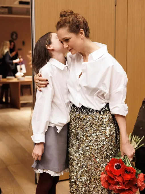 Виктория Исакова с 10-летней дочерью Варварой