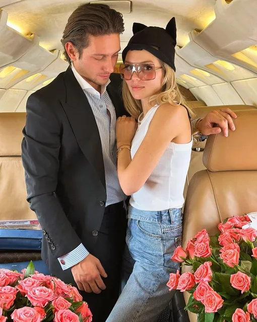 Люся Чеботина позировала в объятиях ЮрКисса