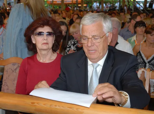 Светлана Епифанова и Раймонд Паулс были женаты более 60 лет Светлана Епифанова и Раймонд Паулс были женаты более 60 лет