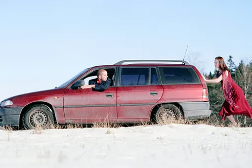11 признаков того, что он с тобой не считается 11 признаков того, что он с тобой не считается