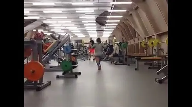 Нажми и смотри