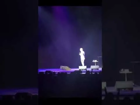 Нажми и смотри