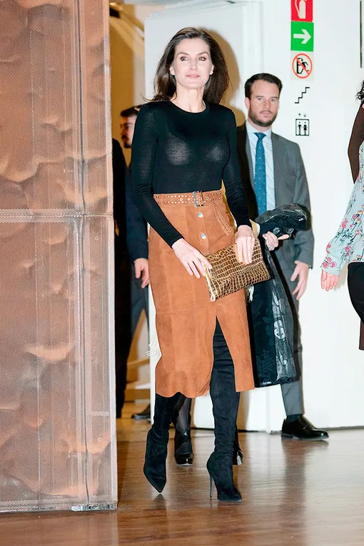 Неудачные наряды королевских особ