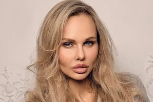 «Хирурги мое лицо только портили»: жена Павла Мамаева рассказала о неудачных пластических операциях «Хирурги мое лицо только портили»: жена Павла Мамаева рассказала о неудачных пластических операциях