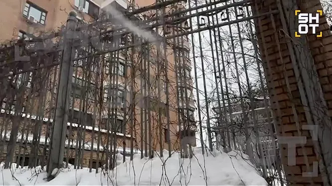 Нажми и смотри