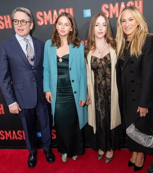 Сара Джессика Паркер с мужем и дочерьми на Бродвее