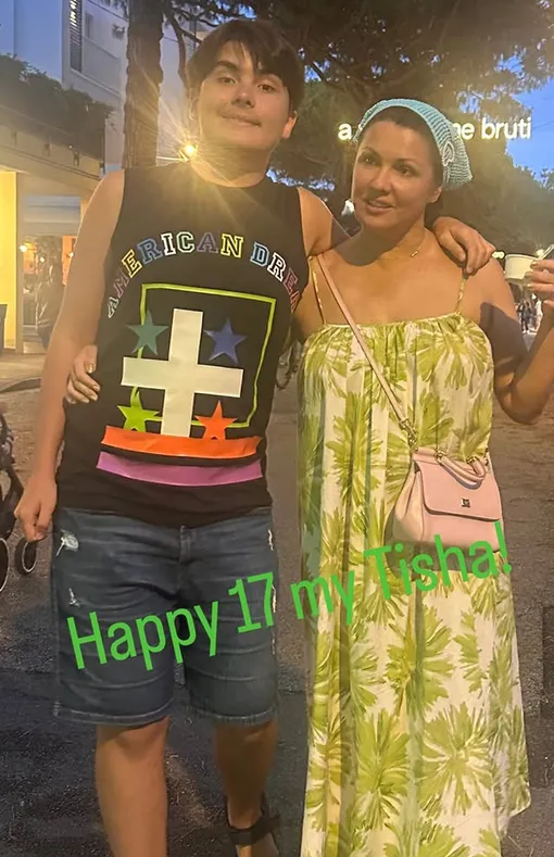 Анна Нетребко с сыном Тьяго