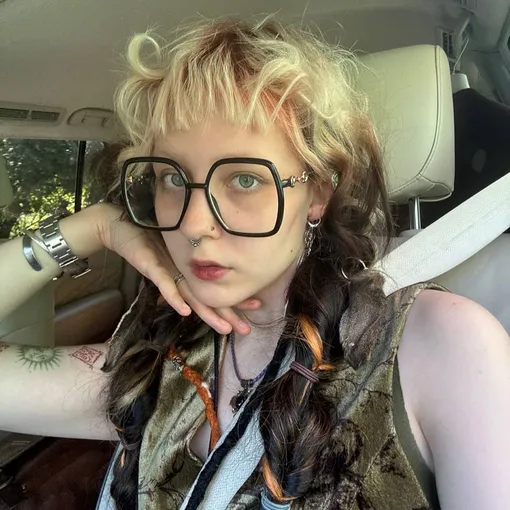 Лидии Чистяковой тоже нравится экспериментировать с внешностью