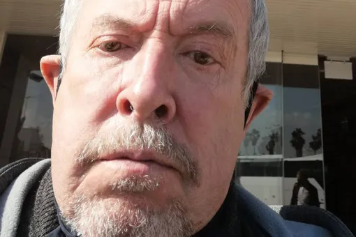 «К нам прилетело»: Андрей Макаревич после обстрела своего семейного особняка в Израиле резко обратился к Дональду Трампу «К нам прилетело»: Андрей Макаревич после обстрела своего семейного особняка в Израиле резко обратился к Дональду Трампу