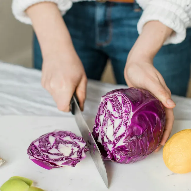 Отражается на коже и даже настроении: 8 фактов о микробиоте, которые изменят твое отношение к питанию