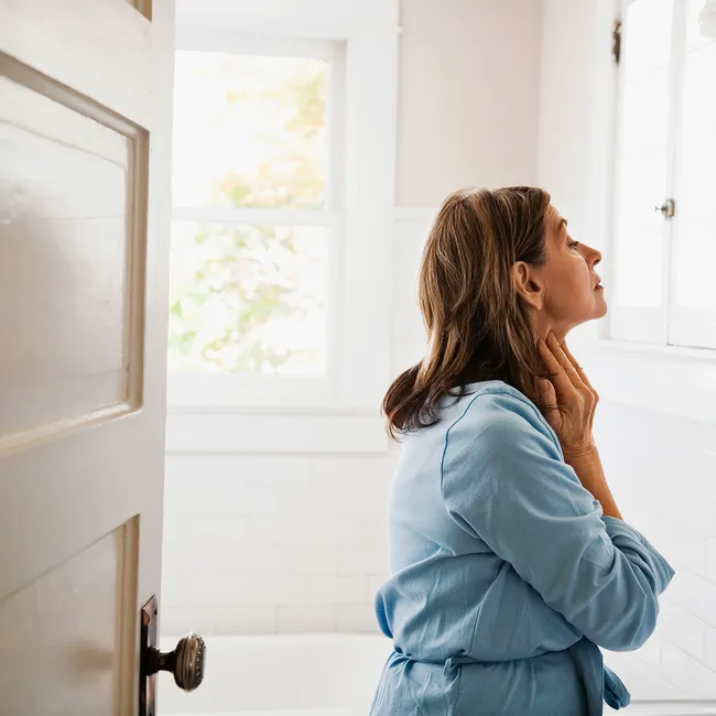 Пременопауза и климакс: как гормоны в это время влияют на внешность и эмоции