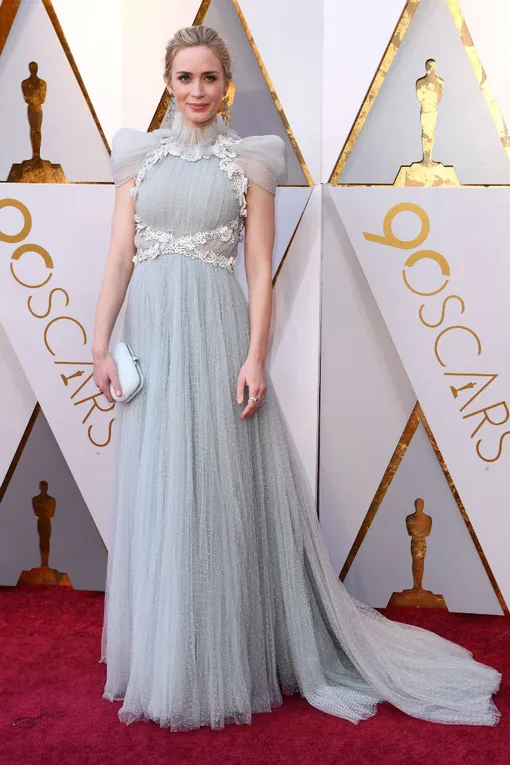 Эмили Блант