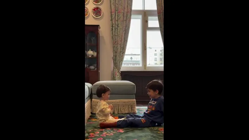 Нажми и смотри Нажми и смотри