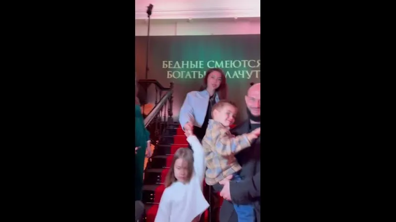 Нажми и смотри Нажми и смотри