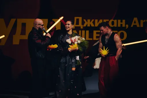 Seville из Artik & Asti: «Так и получился трек, под который хочется и танцевать, и петь, и слушать его бесконечно» Seville из Artik & Asti: «Так и получился трек, под который хочется и танцевать, и петь, и слушать его бесконечно»