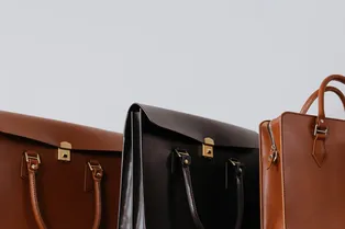 Самые модные женские сумки 2023/2024: последние тренды Самые модные женские сумки 2023/2024: последние тренды