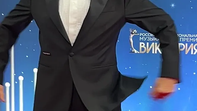 Нажми и смотри