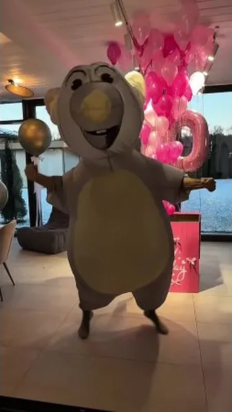 Нажми и смотри