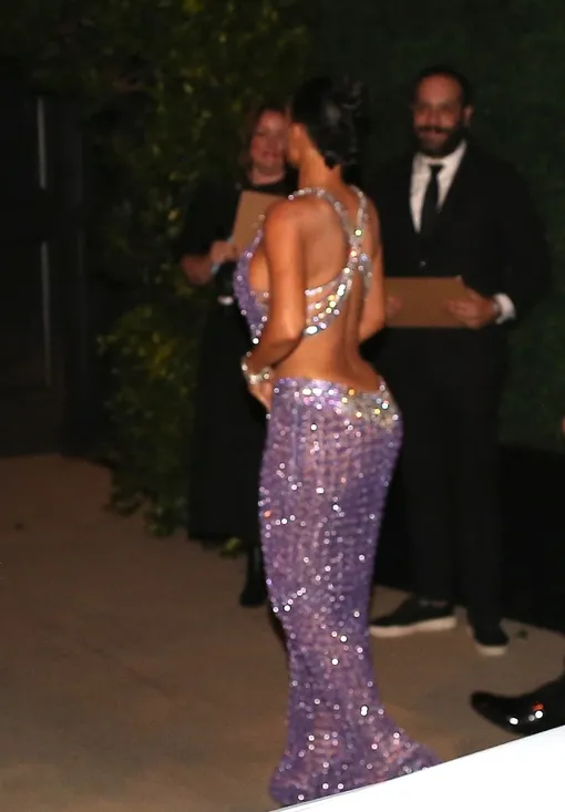 Ким Кардашьян на юбилее матери Ким Кардашьян на юбилее матери