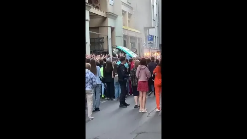 Нажми и смотри Нажми и смотри