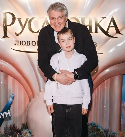 Денис Матросов с сыном