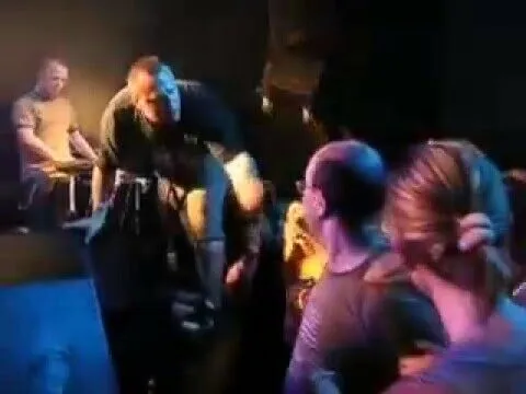 Нажми и смотри