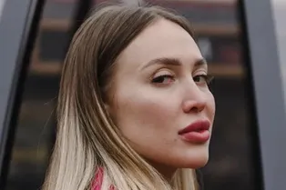 «Сердцебиения нет, он отекший»: потерявшая ребенка звезда «Дома-2» Лиза Полыгалова попала в больницу «Сердцебиения нет, он отекший»: потерявшая ребенка звезда «Дома-2» Лиза Полыгалова попала в больницу