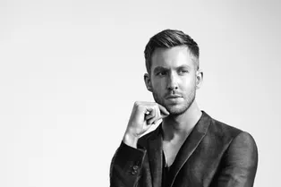 Келвин Харрис стал лицом оптики и часов Emporio Armani Келвин Харрис стал лицом оптики и часов Emporio Armani