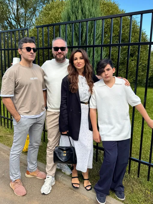 Бывший муж Анфисы Чеховой снялся в фильме ее жениха Александра Златопольского Бывший муж Анфисы Чеховой снялся в фильме ее жениха Александра Златопольского