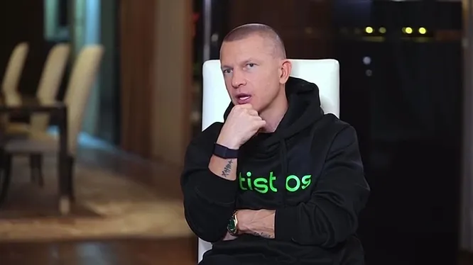 Нажми и смотри