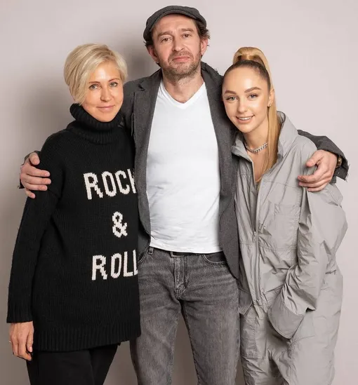 Алена Михайлова, Константин Хабенский и Мари Краймбрери Алена Михайлова, Константин Хабенский и Мари Краймбрери