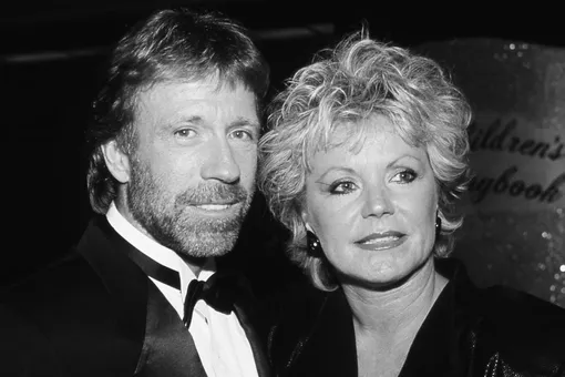 Ушла из жизни страдавшая от деменции бывшая жена Чака Норриса Ушла из жизни страдавшая от деменции бывшая жена Чака Норриса