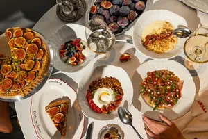 Вкус сезона: главные гастрономические новинки и выгодные предложения этой осени Вкус сезона: главные гастрономические новинки и выгодные предложения этой осени