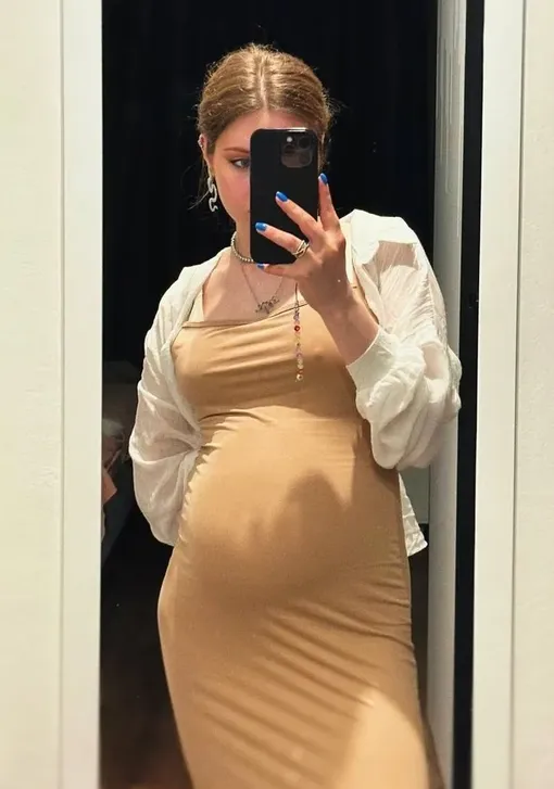 Влада Морозова родила от музыканта первенца