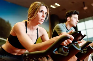 Сайклинг — что это такое в фитнесе и как он поможет похудеть