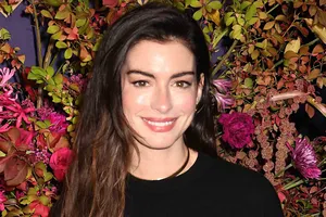 «Я смотрю на себя в зеркало и удивляюсь»: Энн Хэтэуэй призналась, что у нее психическое расстройство «Я смотрю на себя в зеркало и удивляюсь»: Энн Хэтэуэй призналась, что у нее психическое расстройство