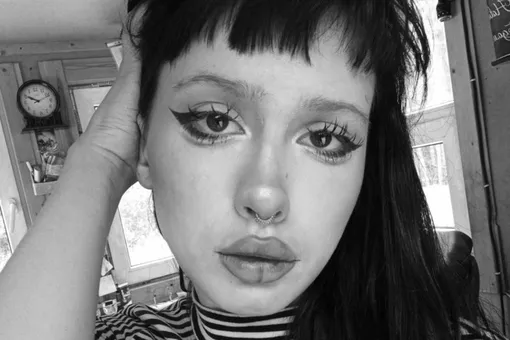 Покончила с собой из-за отсутствия интимной жизни 22-летняя блогерша Фемцел Королева из Санкт-Петербурга Покончила с собой из-за отсутствия интимной жизни 22-летняя блогерша Фемцел Королева из Санкт-Петербурга