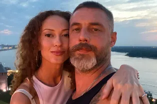 «У Добрыни появился брат»: Антон Батырев раскрыл пол ребенка, которого родила его четвертая жена «У Добрыни появился брат»: Антон Батырев раскрыл пол ребенка, которого родила его четвертая жена