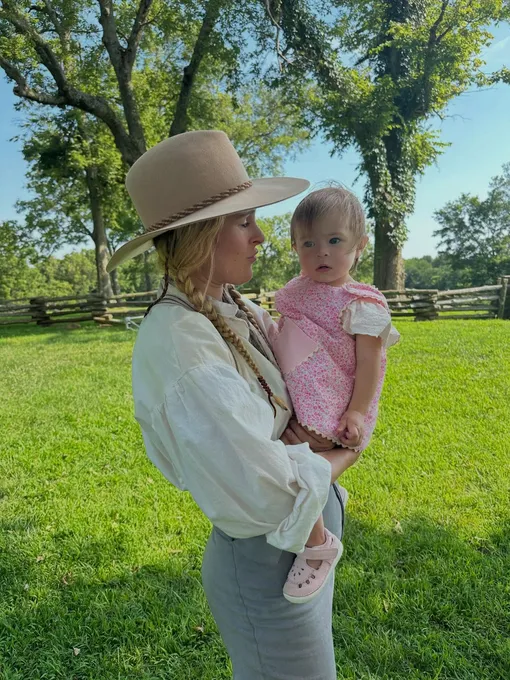 Румер Уиллис с дочерью