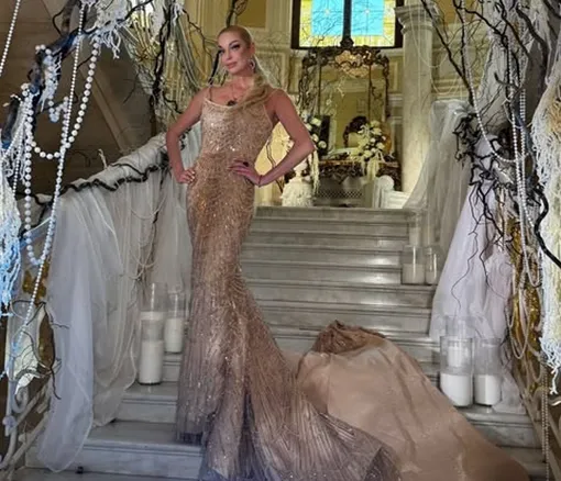 Анастасия Волочкова на свадьбе дочери