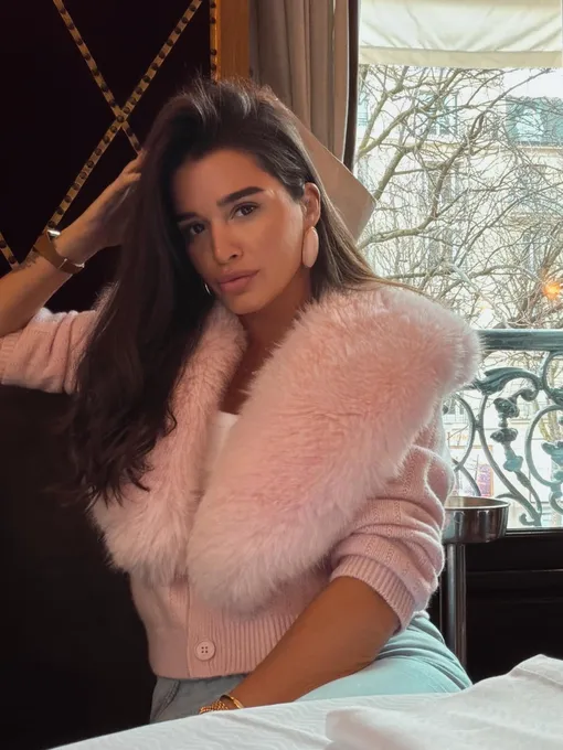 Ксения Бородина отдыхает в Европе