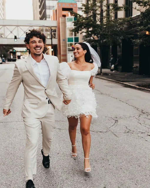 Второе платье для приема обошлось девушке в пять долларов