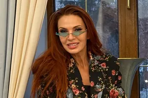 «Сбили оленя»: Эвелина Бледанс попала в аварию по дороге в Тюмень