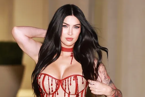 «Я почти не сплю»: Меган Фокс рассказала о проблемах со здоровьем после рождения четвертого ребенка «Я почти не сплю»: Меган Фокс рассказала о проблемах со здоровьем после рождения четвертого ребенка