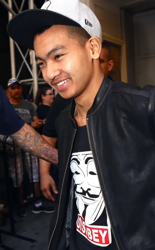 Юноша прилетел в Лос-Анджелес, чтобы увидеть родителей