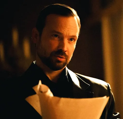 Алексей Чадов в сериале «Камбэк»