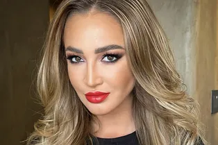 «Я не хочу превращаться в озлобленную стерву»: Ольга Бузова призналась, что доверяет мужчинам «Я не хочу превращаться в озлобленную стерву»: Ольга Бузова призналась, что доверяет мужчинам