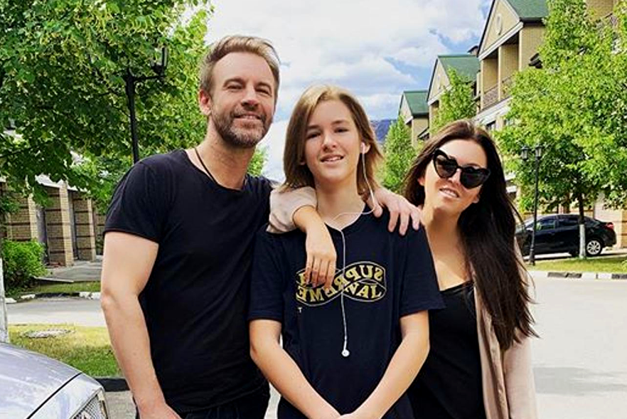 Орыс бетке отыру порно видео