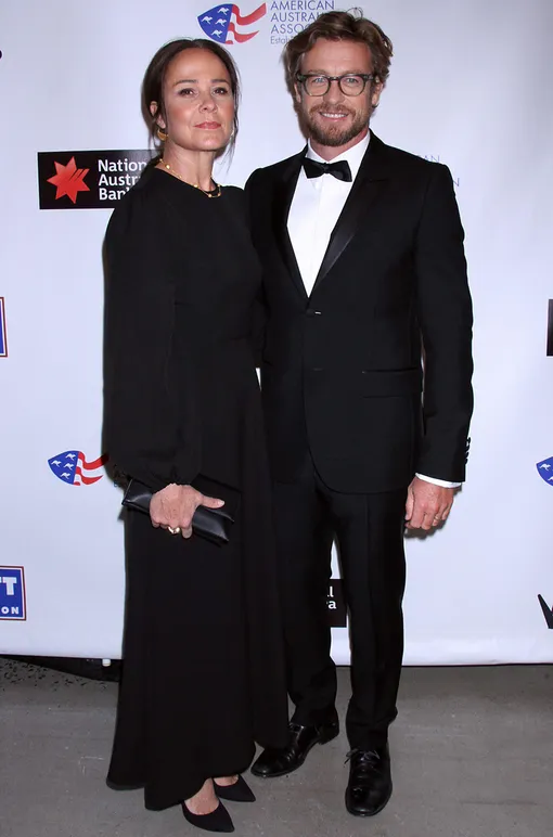 Ребекка Ригг и Саймон Бейкер